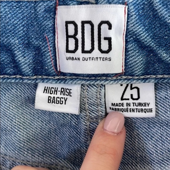 SOLD / BDG High-Rise Baggy Jeans ~ Size 25 - Picture 4 of 7